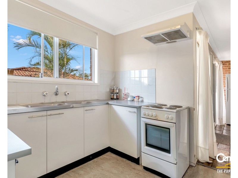 12a Diamond Crescent, Bonnyrigg NSW 2177