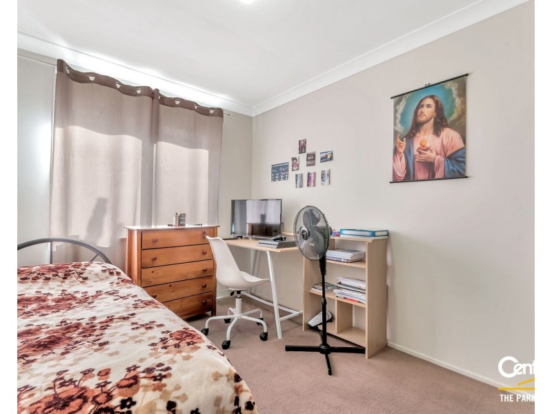12a Diamond Crescent, Bonnyrigg NSW 2177