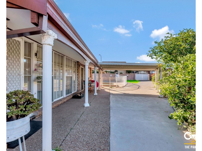 35 Bossley Road, Bossley Park NSW 2176