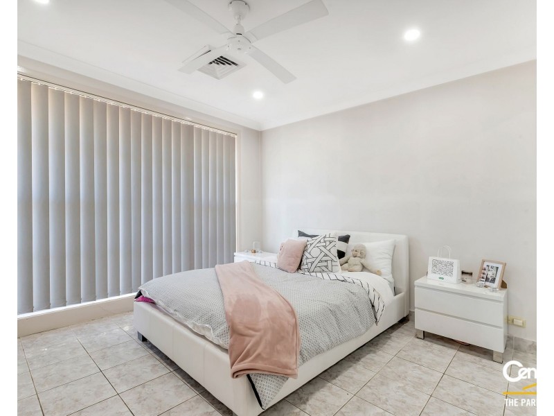 35 Bossley Road, Bossley Park NSW 2176