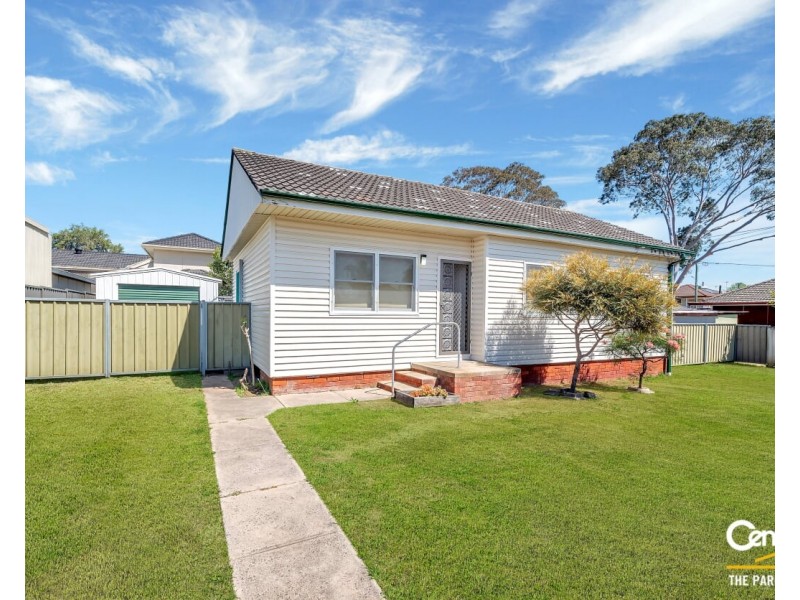 7 Canara Place, Smithfield NSW 2164