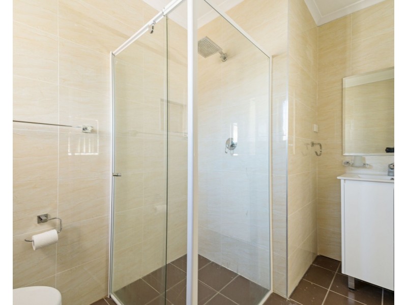 4a Ferraro Close, Edensor Park NSW 2176