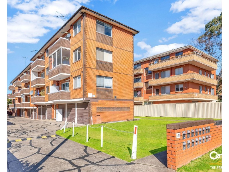 4/7 Lackey Street, Fairfield NSW 2165