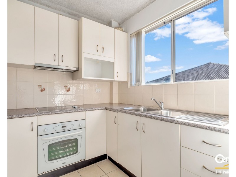 4/7 Lackey Street, Fairfield NSW 2165