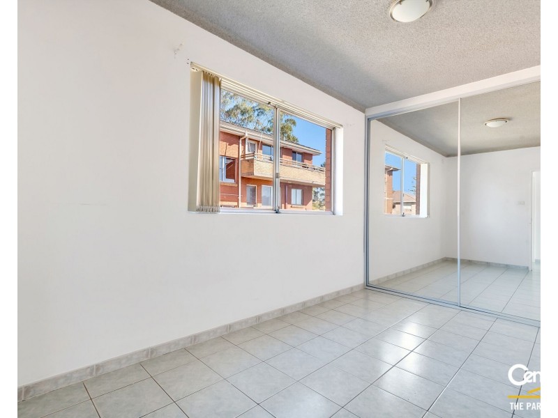 4/7 Lackey Street, Fairfield NSW 2165