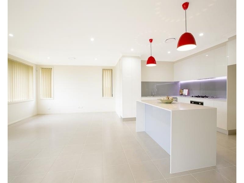 99 Mciver Avenue, Middleton Grange NSW 2171