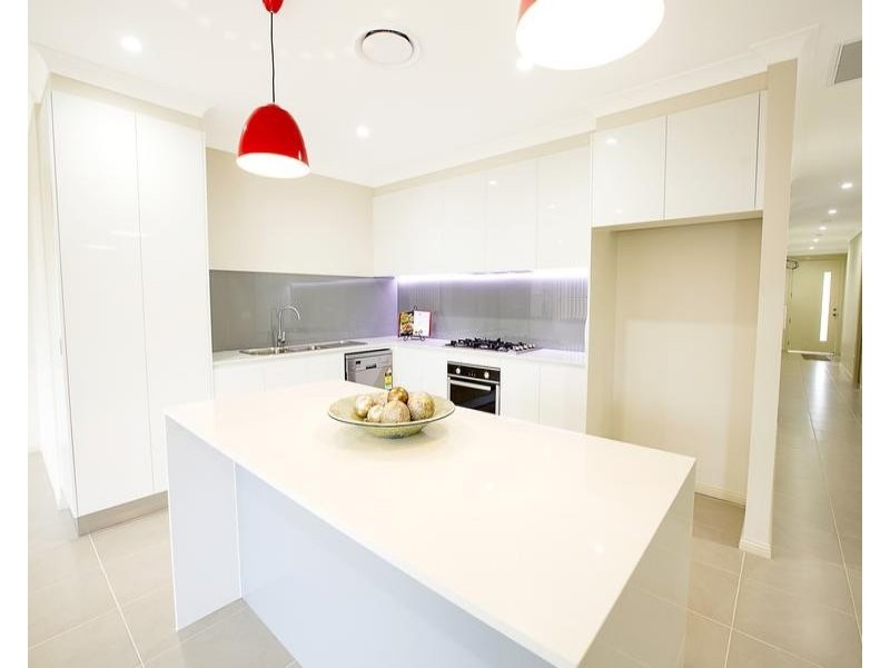 99 Mciver Avenue, Middleton Grange NSW 2171