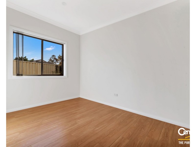 8a Ben Lomond Street, Bossley Park NSW 2176