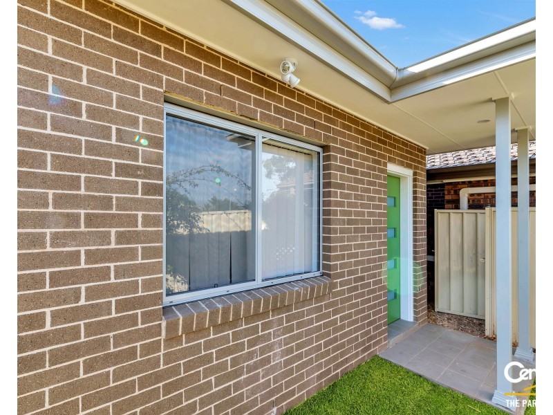 8a Ben Lomond Street, Bossley Park NSW 2176