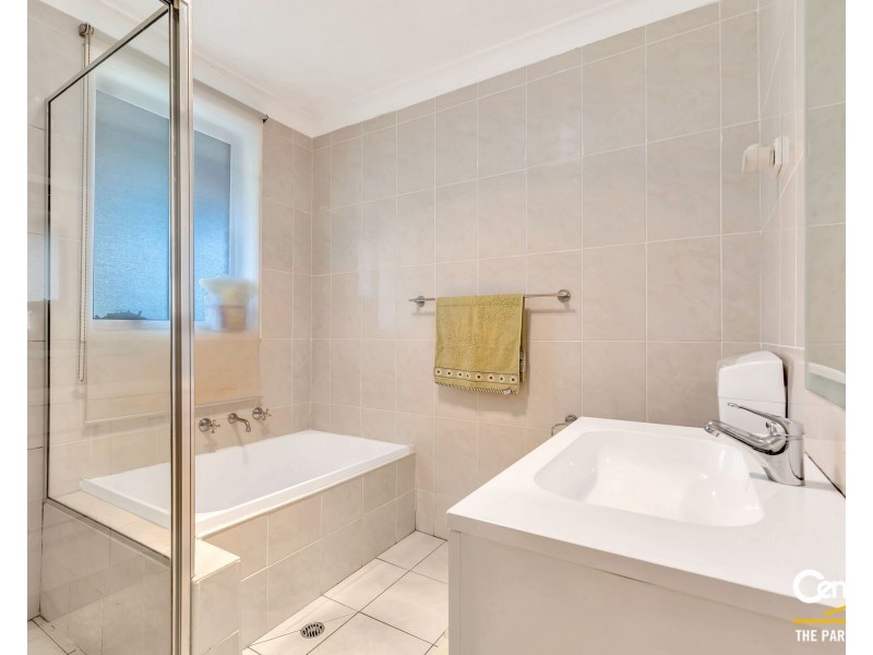 26 Comberford Close, Prairiewood NSW 2176