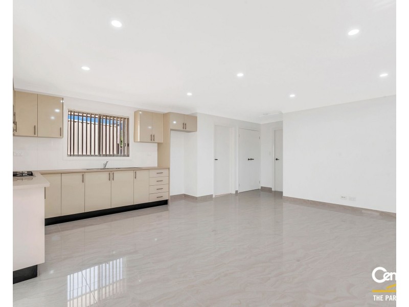 2a Mersey Close, Bossley Park NSW 2176