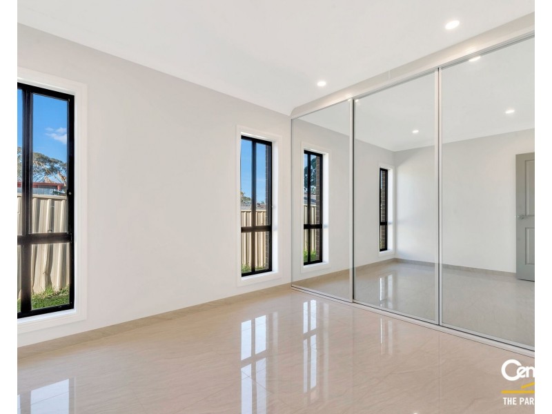 18a Blacksmith Street, Greenfield Park NSW 2176