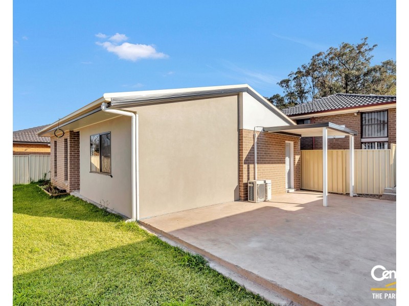 18a Blacksmith Street, Greenfield Park NSW 2176