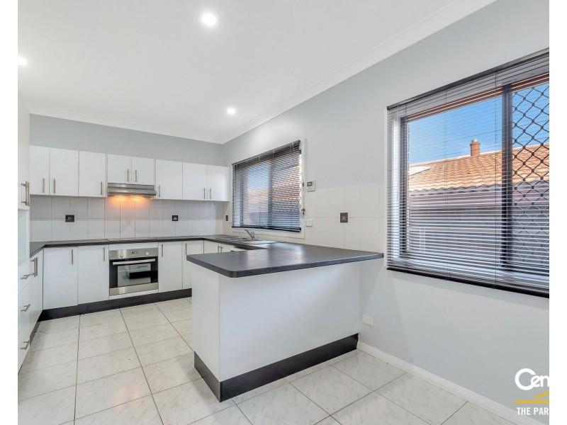 3 Topaz Place, Bossley Park NSW 2176