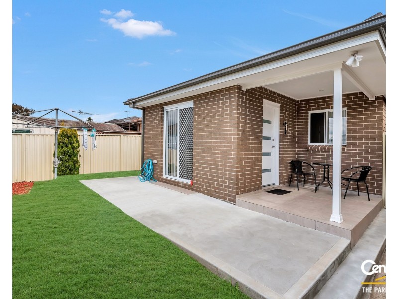 4a Rickard Road, Bossley Park NSW 2176