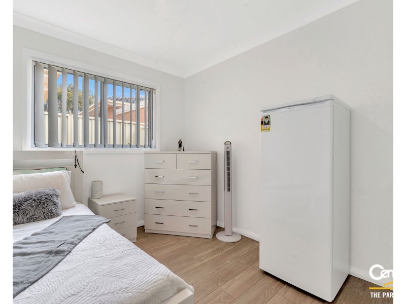 4a Rickard Road, Bossley Park NSW 2176