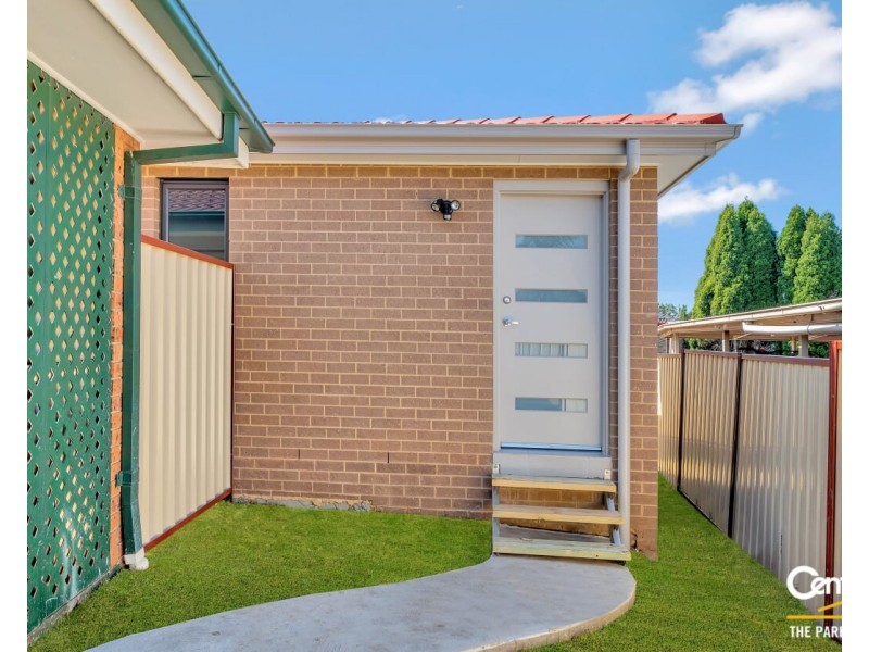 14a Astley Place, Edensor Park NSW 2176