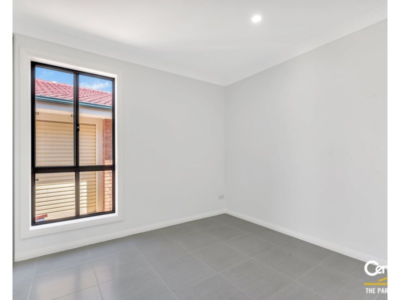 14a Astley Place, Edensor Park NSW 2176