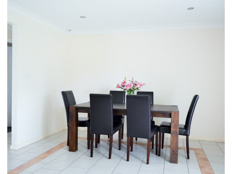 23 Dransfield Road, Edensor Park NSW 2176