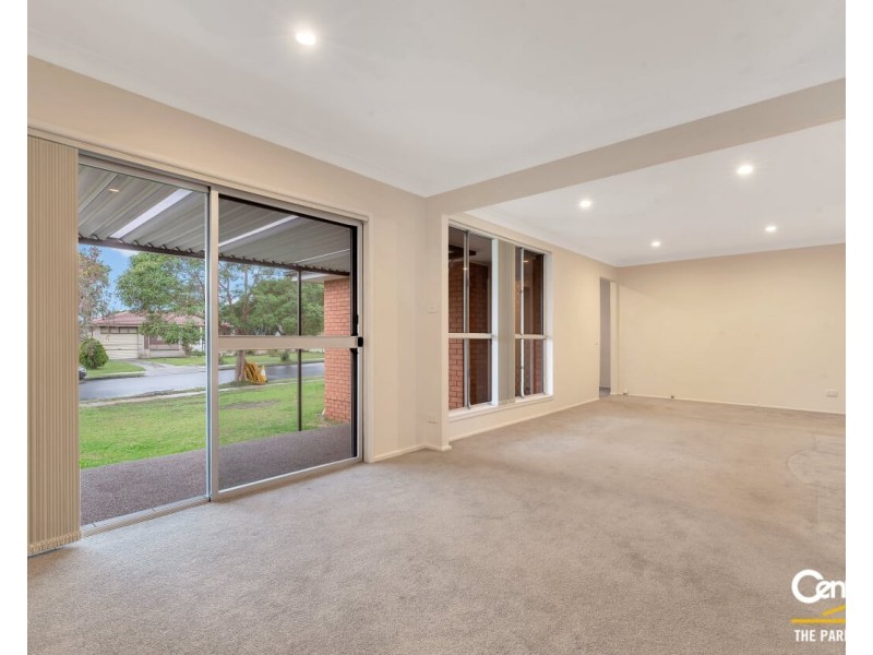 13 Sandringham Street, St Johns Park NSW 2176