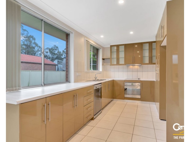 13 Sandringham Street, St Johns Park NSW 2176
