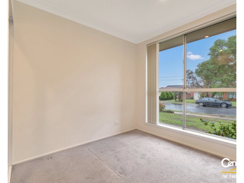 13 Sandringham Street, St Johns Park NSW 2176