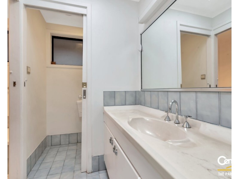 8 Ben Lomond Street, Bossley Park NSW 2176