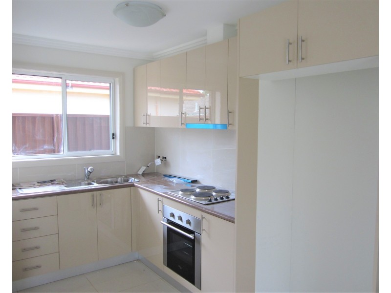 19a Brahma Close, Bossley Park NSW 2176