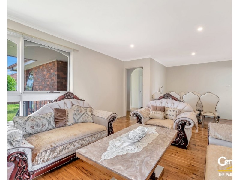 55 Curran Street, Prairiewood NSW 2176