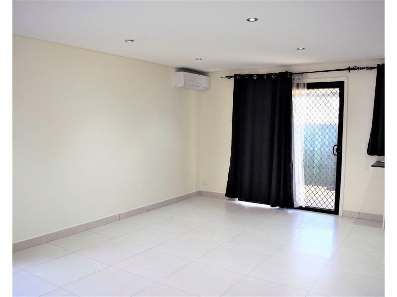 6a  Pessotto Place, Wakeley NSW 2176