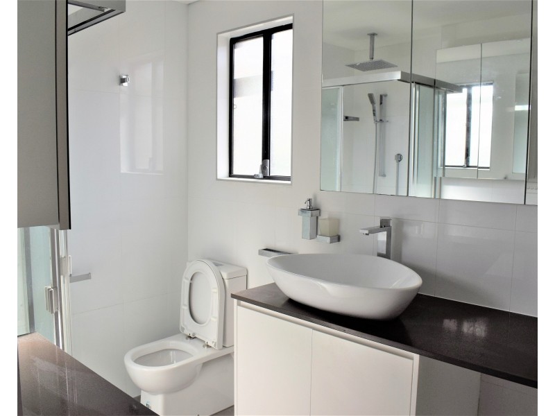 6a  Pessotto Place, Wakeley NSW 2176