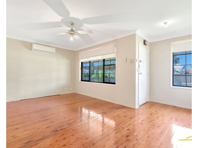 7 Faust Glen, St Clair NSW 2759