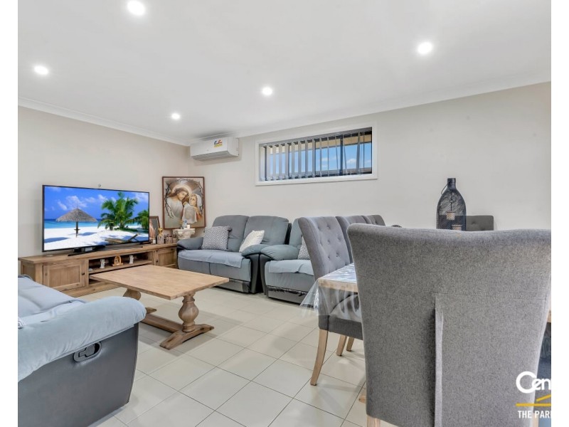 5a Brahma Close, Bossley Park NSW 2176