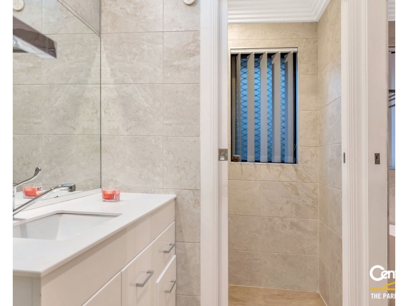 21 Greenfield Road, Greenfield Park NSW 2176