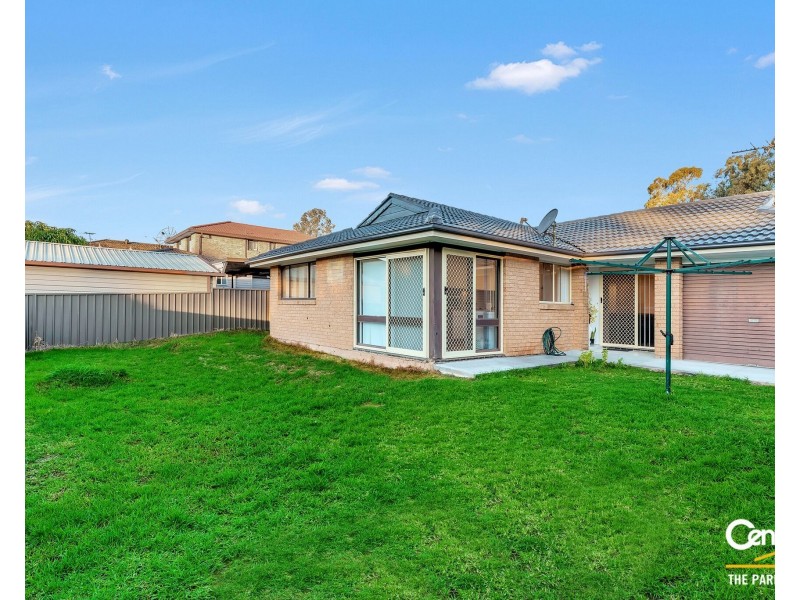 21 Greenfield Road, Greenfield Park NSW 2176