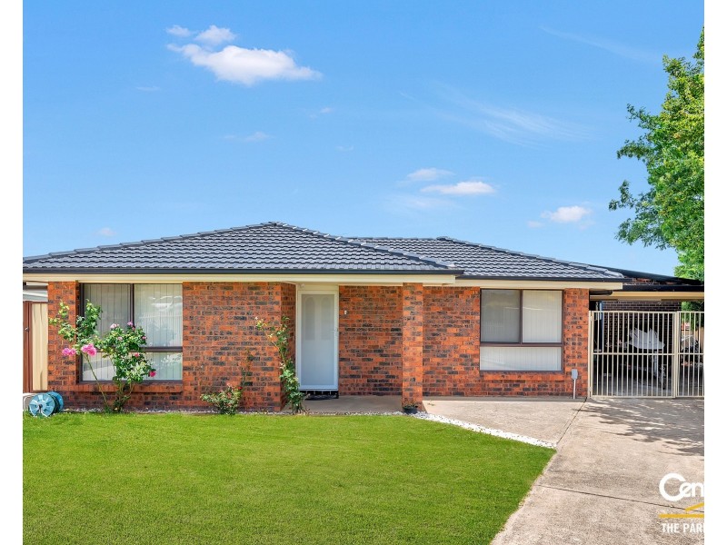 68 Kingfisher Avenue, Bossley Park NSW 2176
