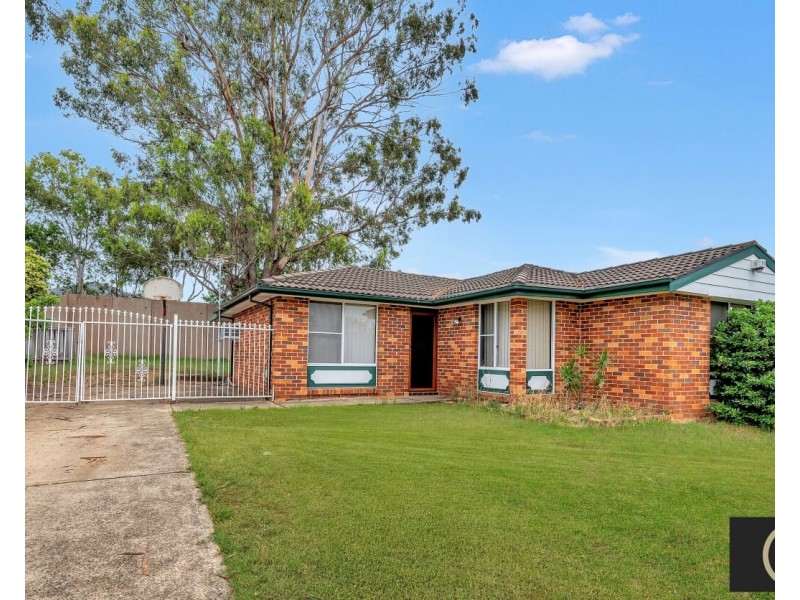 43 Glen Elgin Crescent, Edensor Park NSW 2176