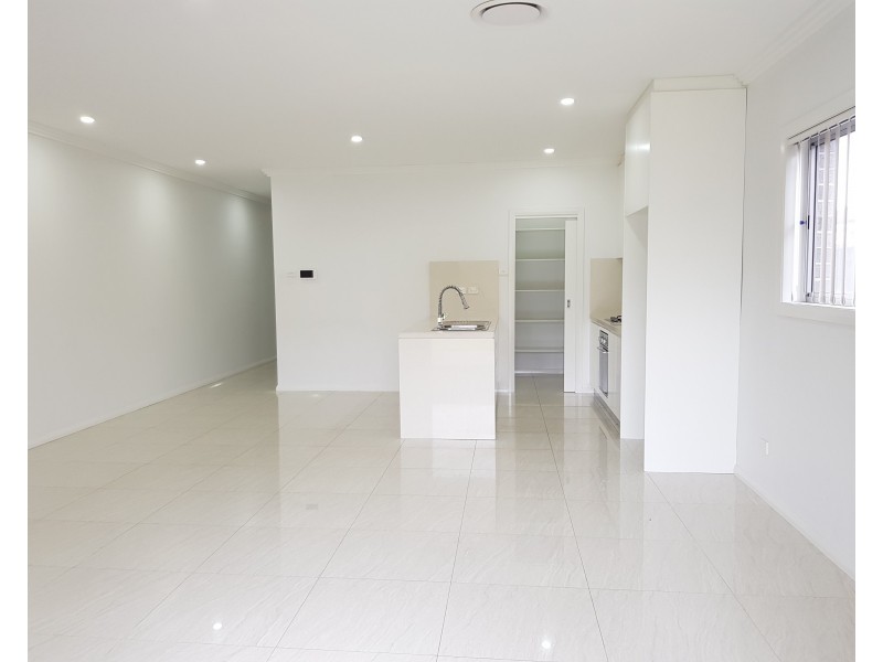 58 Lombard Street, Fairfield West NSW 2165