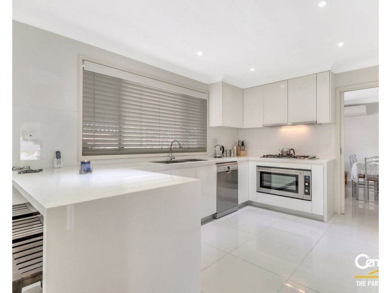 6 Jasnar Street, Greenfield Park NSW 2176