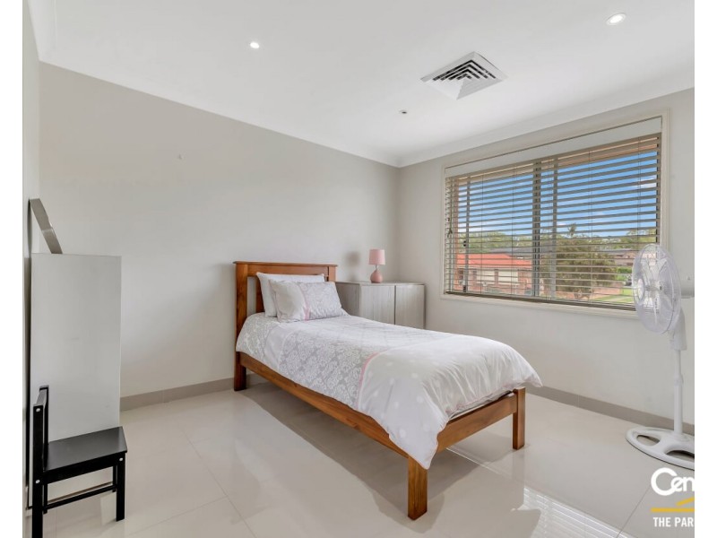 6 Jasnar Street, Greenfield Park NSW 2176