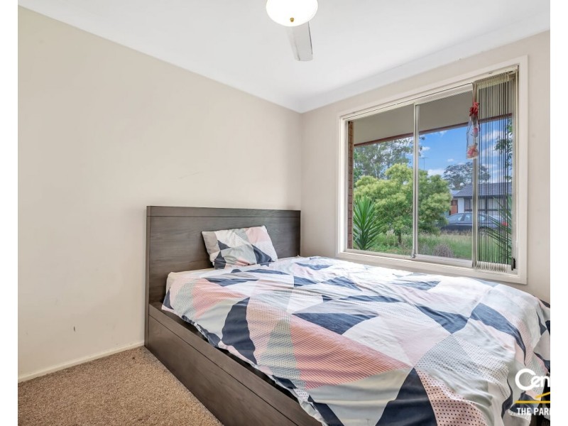 4 Mimosa Close, St Clair NSW 2759