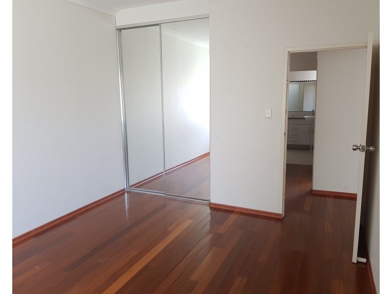 4/97 Rawson Street, Fairfield West NSW 2165