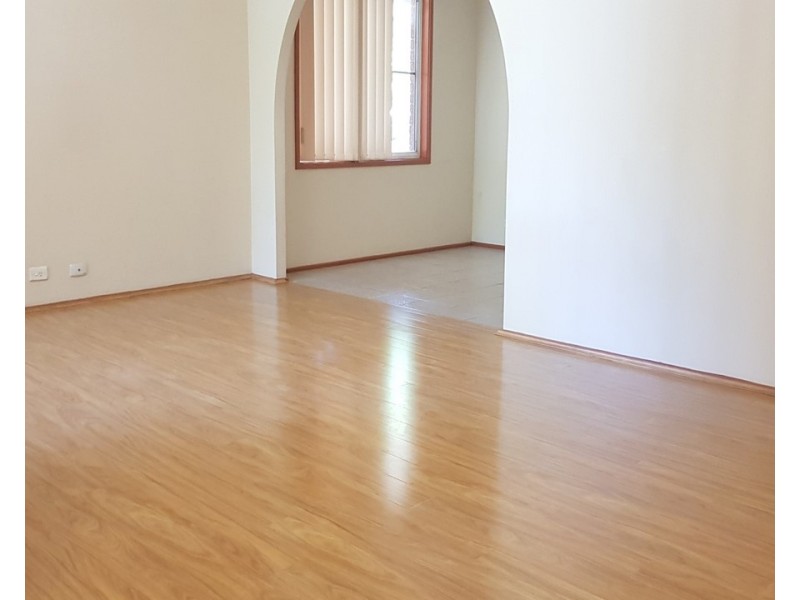 51 Brisbane Road, St Johns Park NSW 2176