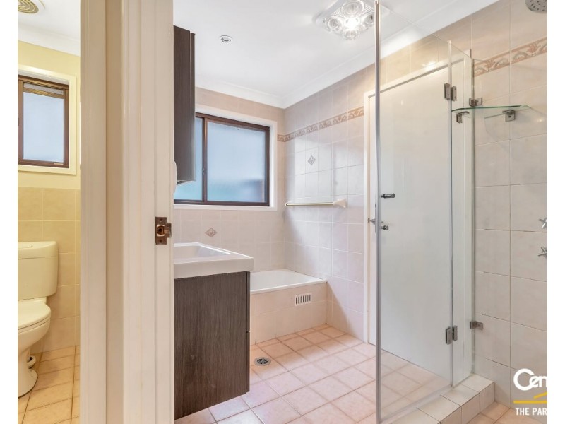 12 Holbrook Street, Bossley Park NSW 2176