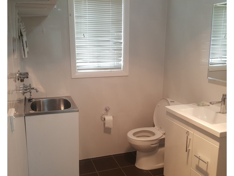 8a Gambier Street, Bossley Park NSW 2176