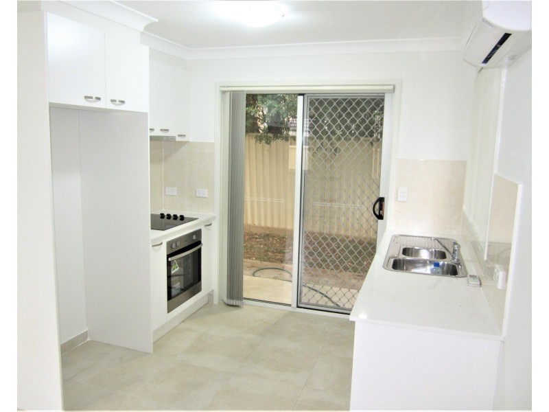 89 Mimosa Road, Bossley Park NSW 2176