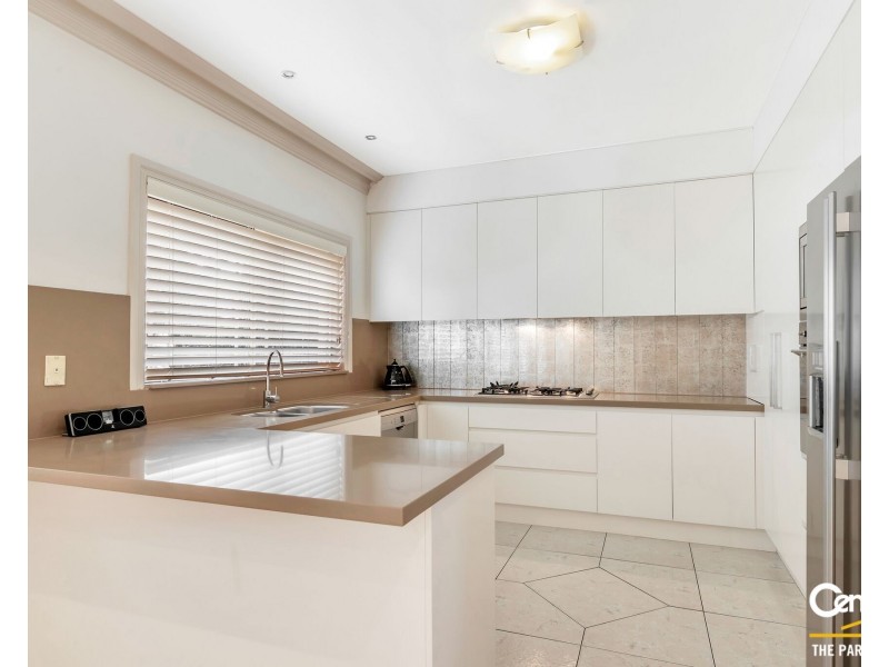 5  Heysen Street, Abbotsbury NSW 2176