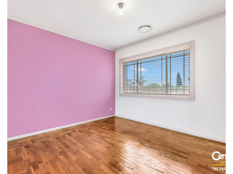 5  Heysen Street, Abbotsbury NSW 2176