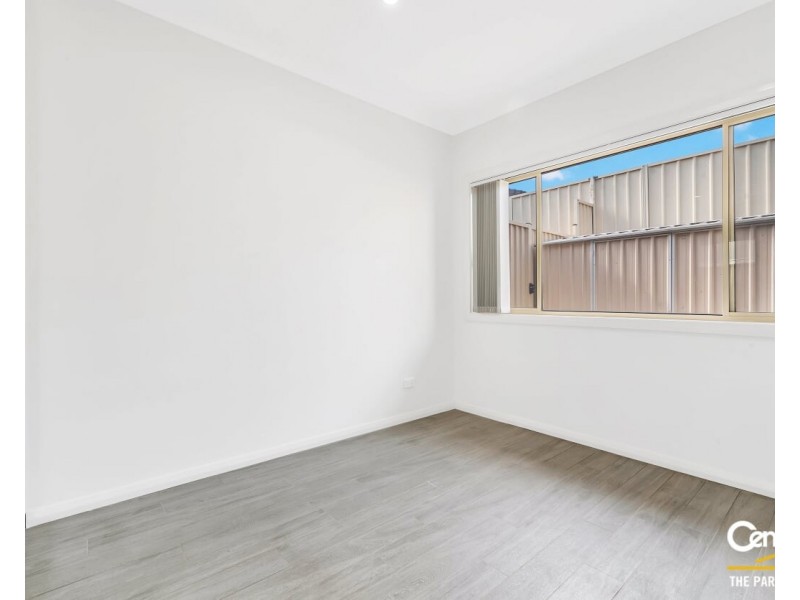 3a Holbrook Street, Bossley Park NSW 2176