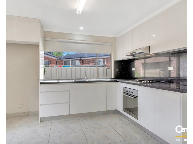 5 Shelley Place, Wetherill Park NSW 2164
